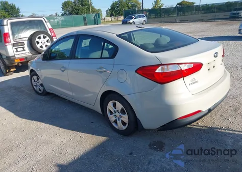 2015 Kia Forte Lx z USA, uszkodzony, nr VIN KNAFK4A63F5409407
